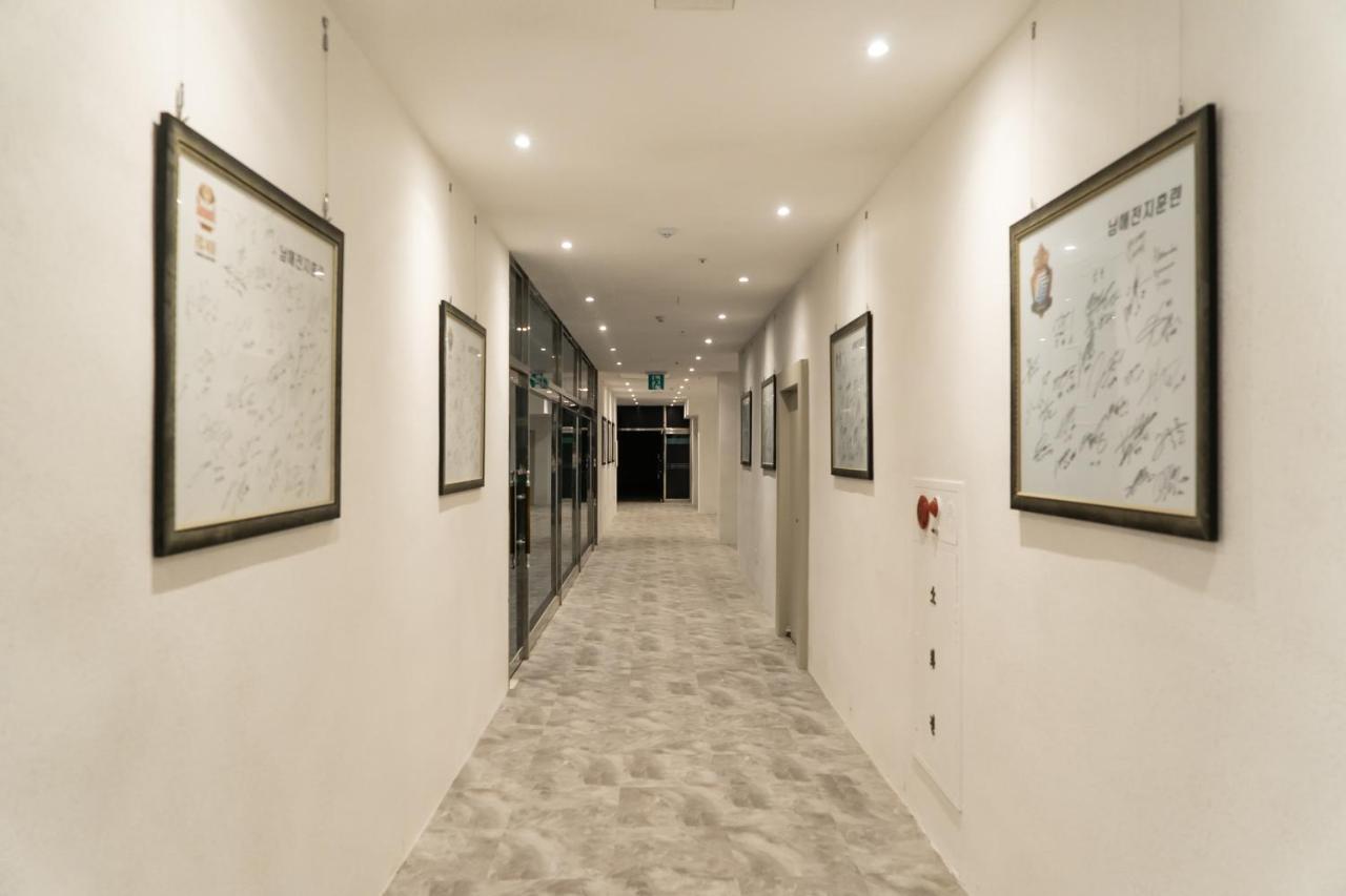 Namhae Sports Park Hotel 外观 照片