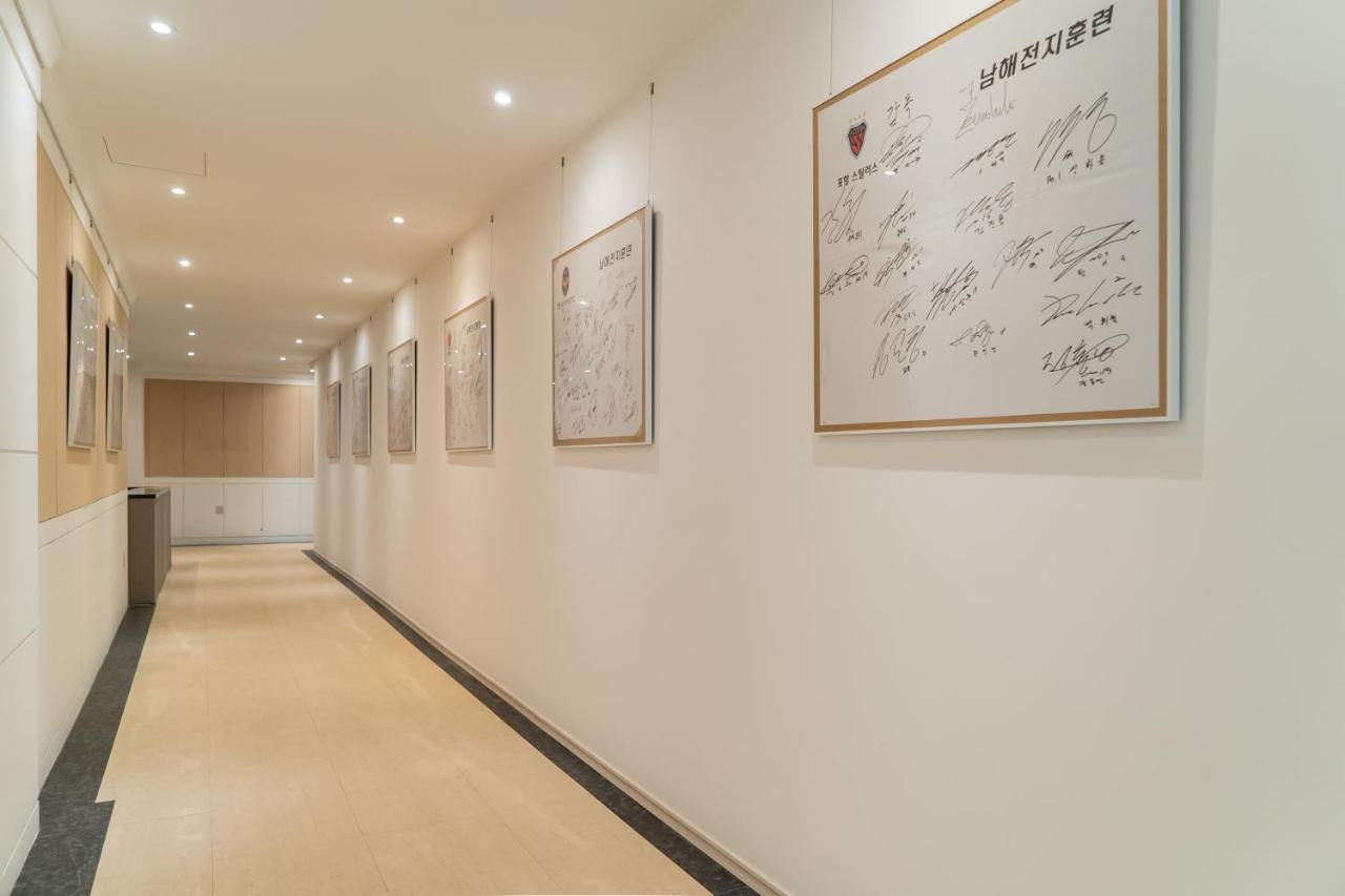 Namhae Sports Park Hotel 外观 照片
