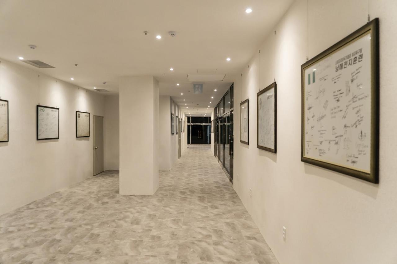 Namhae Sports Park Hotel 外观 照片