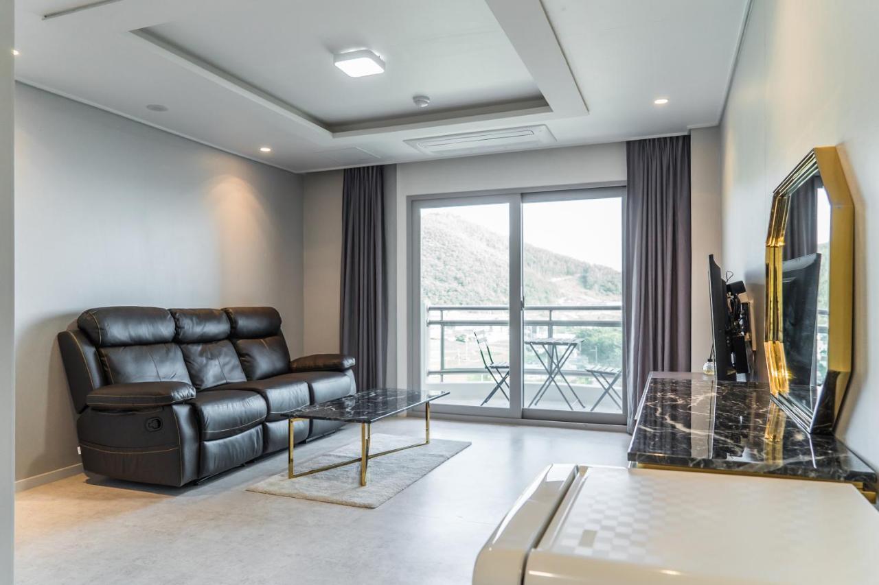 Namhae Sports Park Hotel 外观 照片